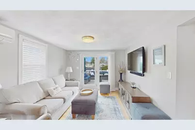 17 Lenox Ave, Saugus, MA 01906 - Photo 3