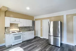 15 8th Ave, Haverhill, MA 01830 - Photo 1
