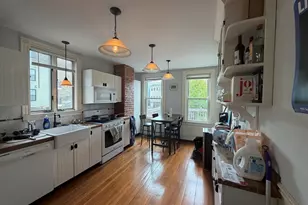703 E 2nd St, Boston, MA 02127 - Photo 1