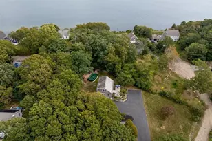 11 Ellisville Dr, Plymouth, MA 02360 - Photo 1