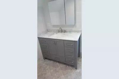100 Atlantic St #2, Quincy, MA 02171 - Photo 5