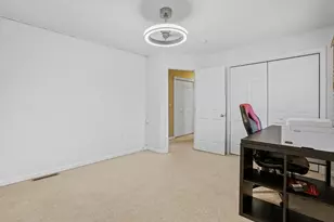 46 Gloria Dr, Westfield, MA 01085 - Photo 21