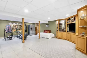 46 Gloria Dr, Westfield, MA 01085 - Photo 31