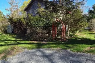 19 Carmen St, Attleboro, MA 02703 - Photo 9