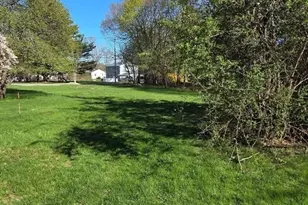 19 Carmen St, Attleboro, MA 02703 - Photo 13