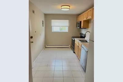 22 Westgate #3, Boston, MA 02467 - Photo 5