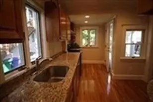 162 East Side Pkwy, Newton, MA 02458 - Photo 15