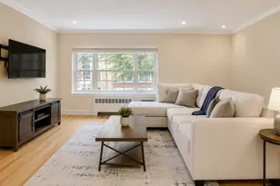 652 Washington St, Brookline, MA 02446 - Photo 3