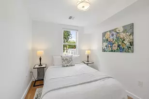 338 Hurley St, Cambridge, MA 02141 - Photo 17
