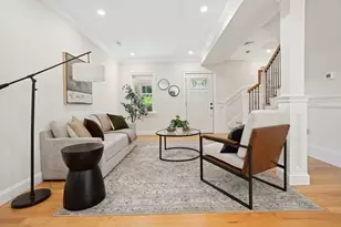 21 Vista St, Melrose, MA 02176 - Photo 15