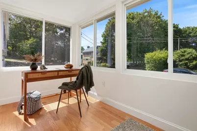 21 Vista St, Melrose, MA 02176 - Photo 11