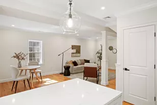 21 Vista St, Melrose, MA 02176 - Photo 21