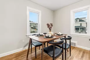 22 Walnut St, Revere, MA 02151 - Photo 9