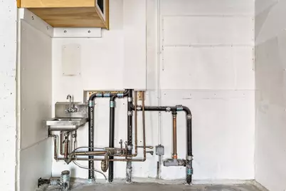 21 A Wormwood #A, Boston, MA 02210 - Photo 15