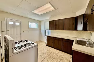 724 Cambridge St, Cambridge, MA 02141 - Photo 19