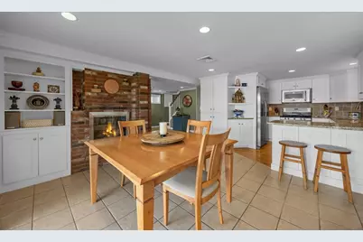 100 Lakeview Blvd, Plymouth, MA 02360 - Photo 25
