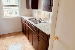 245 County St, Fall River, MA 02723 - Photo 7