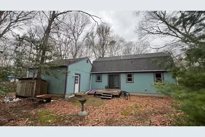 562 Skunknet Rd, Barnstable, MA 02632 - Photo 3