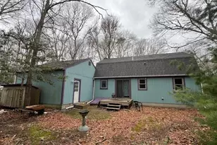 562 Skunknet Rd, Barnstable, MA 02632 - Photo 3