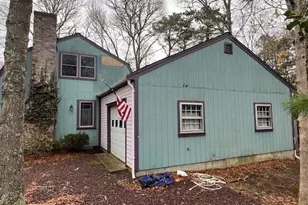 562 Skunknet Rd, Barnstable, MA 02632 - Photo 5