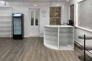 606 Main St, Barnstable, MA 02601 - Photo 1