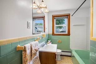 1 Douglas St, Peabody, MA 01960 - Photo 15