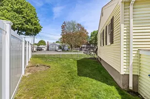 1 Douglas St, Peabody, MA 01960 - Photo 25