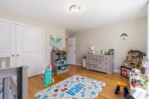 7 Spring Ct, Woburn, MA 01801 - Photo 25