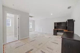 707 Southwood Ln, Clinton, MA 01510 - Photo 21