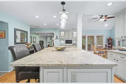8 Pheasant Hill Rd, Hopkinton, MA 01748 - Photo 5