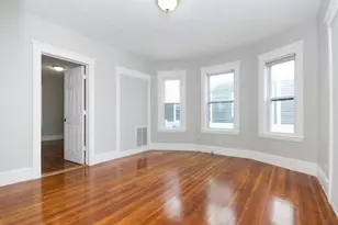 35 Torrey St, Boston, MA 02124 - Photo 9