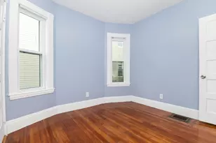 35 Torrey St, Boston, MA 02124 - Photo 17