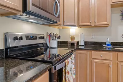 4 Francis Dr #311, Andover, MA 01810 - Photo 7