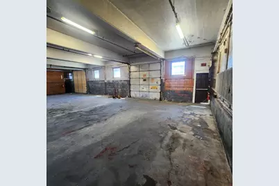 47 Slade, Fall River, MA 02724 - Photo 3