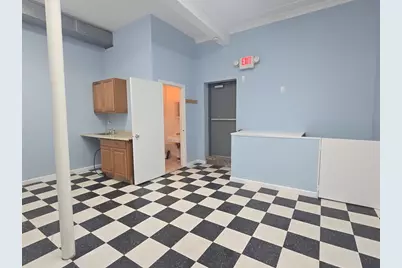 87 Warren St, Arlington, MA 02474 - Photo 3
