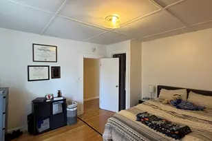 14 Smythe St, Brookline, MA 02445 - Photo 3