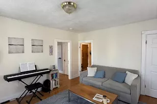 14 Smythe St, Brookline, MA 02445 - Photo 9