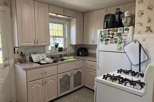 45 McPhee Rd, Framingham, MA 01701 - Photo 5