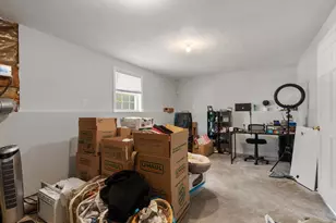 12 Hyannis Pl, Worcester, MA 01604 - Photo 21