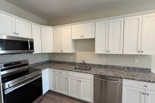 85 Lowell St, Peabody, MA 01960 - Photo 7