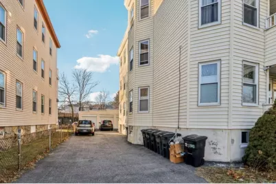 559 Hyde Park Ave #2, Boston, MA 02131 - Photo 9