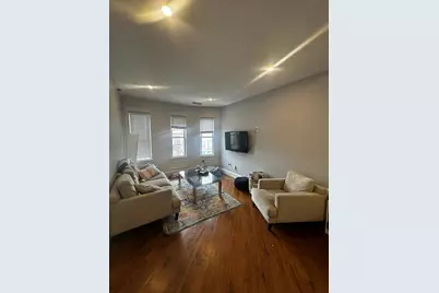 129 G St #3, Boston, MA 02127 - Photo 7