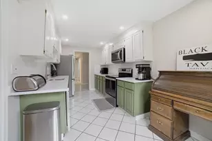 11 Ledgewood Way, Peabody, MA 01960 - Photo 9