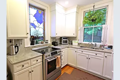 107 Waban Hill Road #R, Newton, MA 02467 - Photo 1