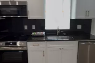 39 Derby St, Worcester, MA 01604 - Photo 3