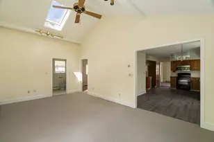 99 Garfield Ave, Woburn, MA 01801 - Photo 13