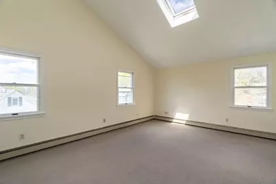 99 Garfield Ave #Main House, Woburn, MA 01801 - Photo 19