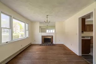 99 Garfield Ave, Woburn, MA 01801 - Photo 7