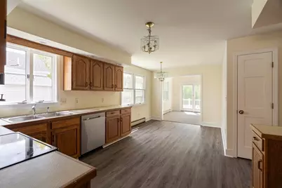 99 Garfield Ave #Main House, Woburn, MA 01801 - Photo 9