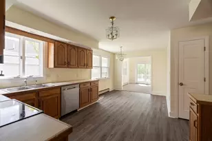 99 Garfield Ave, Woburn, MA 01801 - Photo 9